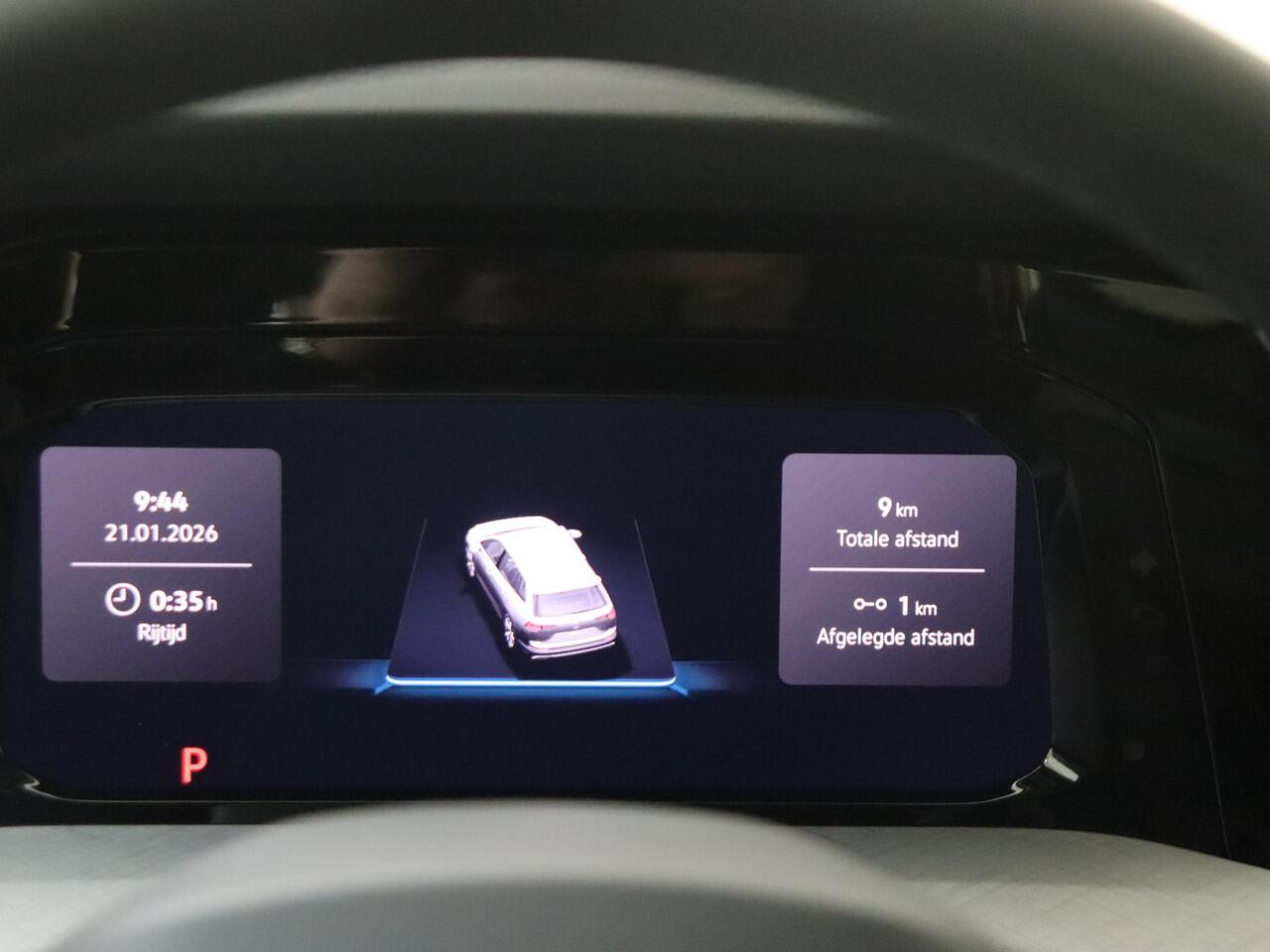 Volkswagen GOLF Variant Life Edition | 'App-Connect' draadloze smartphone integratie | Achterbank in ongelijke delen neerklapbaar incl. middenarmsteun en doorlaadmogelijkheid | Afstandscontrolesysteem (Front Assist)