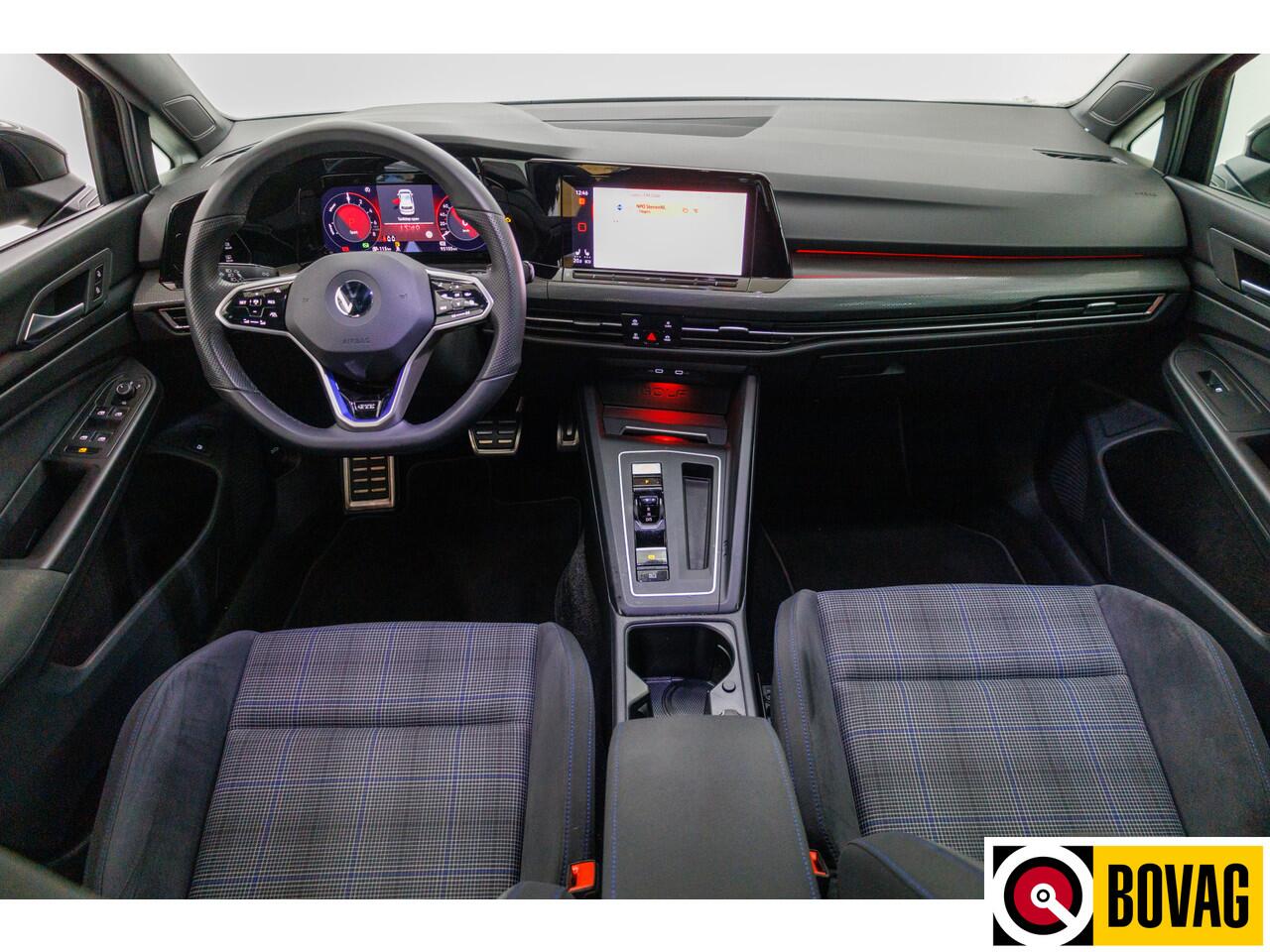 Volkswagen GOLF 1.4 eHybrid GTE 245 PK | App. connect | Navigatie | Travel assist | Stoel & stuurverw | IQ Led, Sfeerverlichting