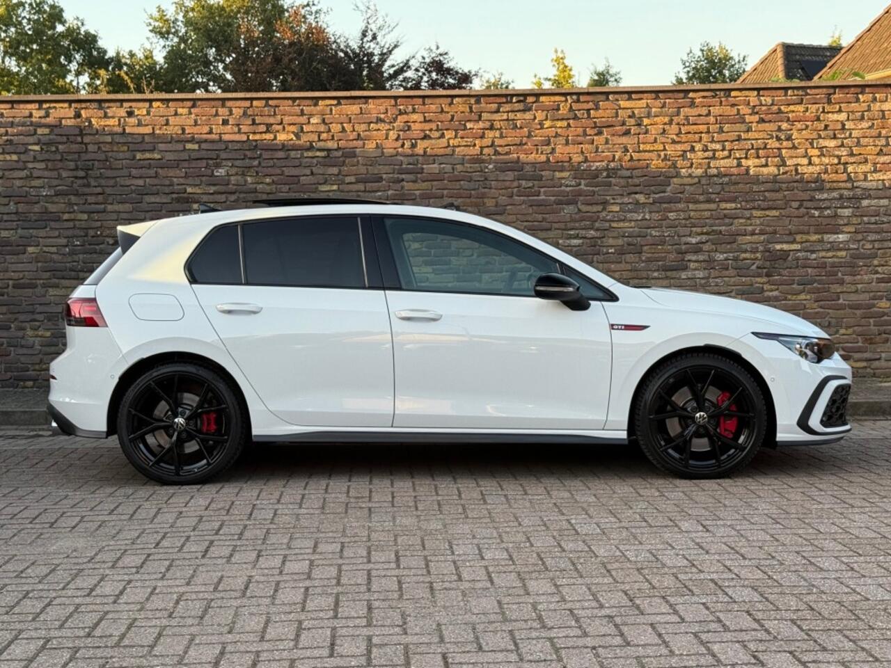 Volkswagen GOLF 2.0 TSI GTI Panodak Leer Stoelverkoeling Head-Up