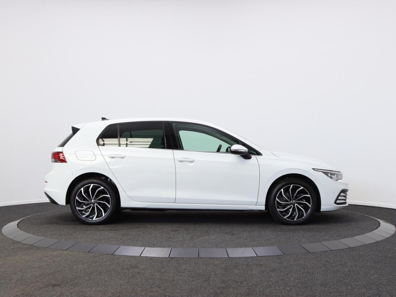 Volkswagen GOLF 1.4 eHybrid Style | Plug-in | Afn. Trekhaak | Virtual cockpit |