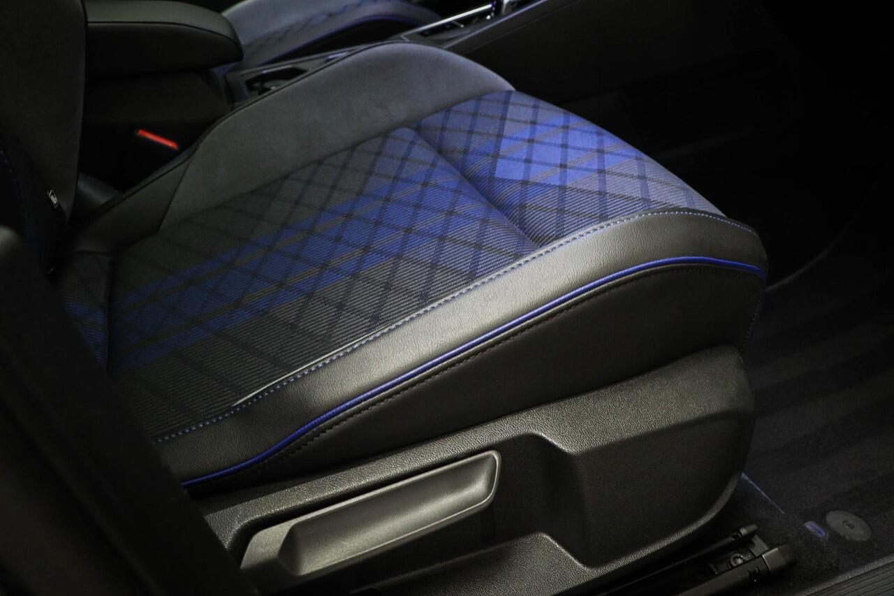 Volkswagen GOLF 2.0 TSI R 4Motion | PANORAMADAK | CAMERA