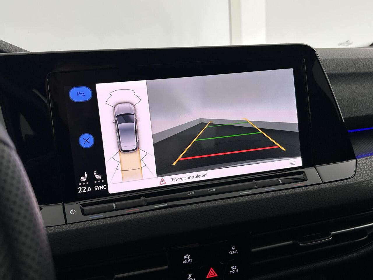 Volkswagen GOLF 1.4 245pk eHybrid GTE Head-Up Mistlampen Camera Virtual Cockpit Navigatie