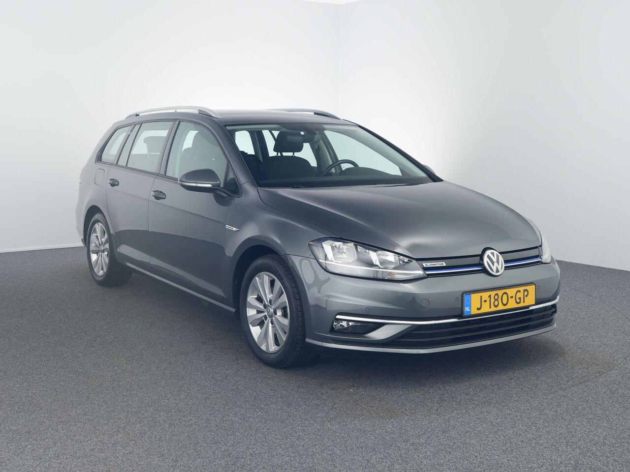 Volkswagen GOLF Variant 1.5 TSI Comfortline | Carplay | Trekhaak | ACC |
