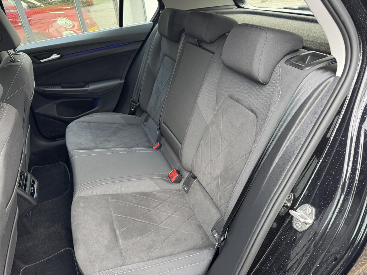 Volkswagen GOLF 1.4 eHybrid Style*ACC*Navi*Apple Carplay*