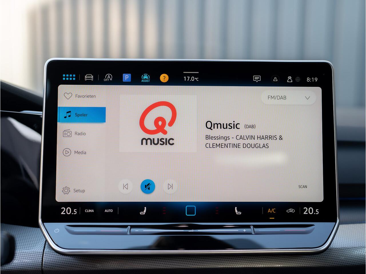 Volkswagen GOLF 1.5 eTSI 150Pk 50 Edition | 360 Camera | Stoelgeheugen | IQ Light | Prijs Rijklaar!!