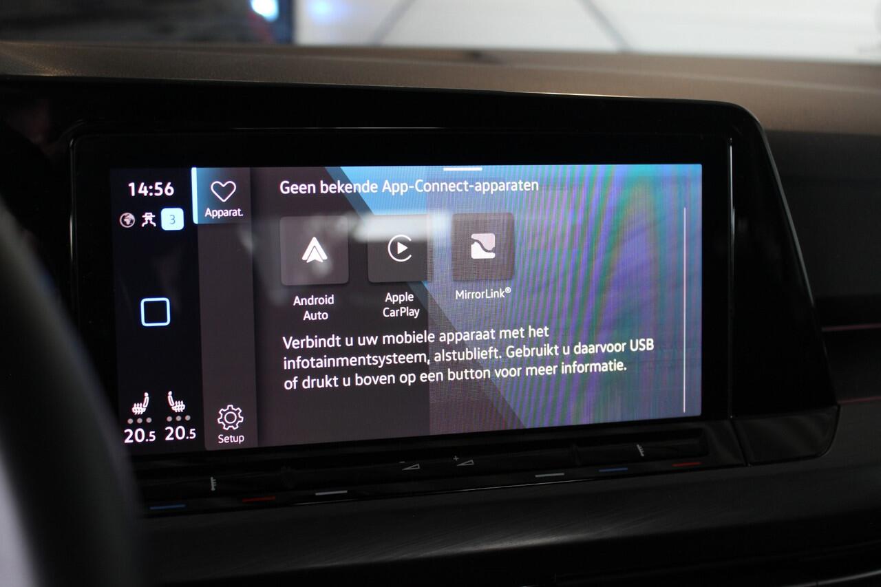 Volkswagen GOLF 1.5 eTSI Style Camera | IQ Light | Memorystoel | Carplay | Stoelverw. | Adapt. Cruise | 17" LMV | PDC V+A