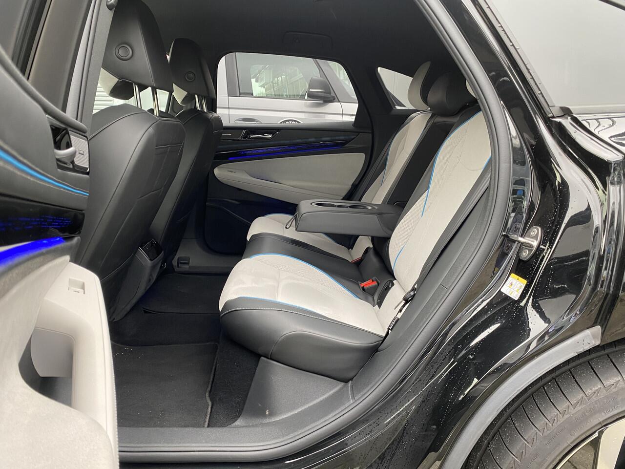 Volkswagen ID ID.7 Pro Business 77 kWh Navigatie / App/ connect / Headup display / Keyless / El. stoelen
