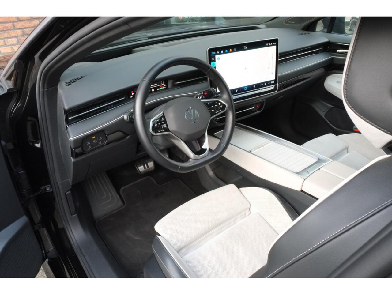 Volkswagen ID ID.7 Tourer 1st Edition 77 kWh Warmtepomp, Panoramadak, Trekhaak, Head-up di