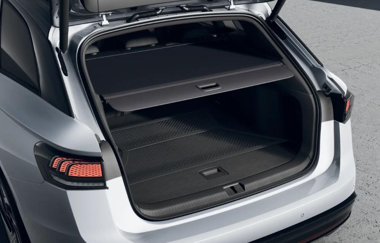 Volkswagen ID ID.7 Tourer Pro Limited Edition 77 kWh !!!Profiteer ook van ¤ 2.000 inruilpremie!!!