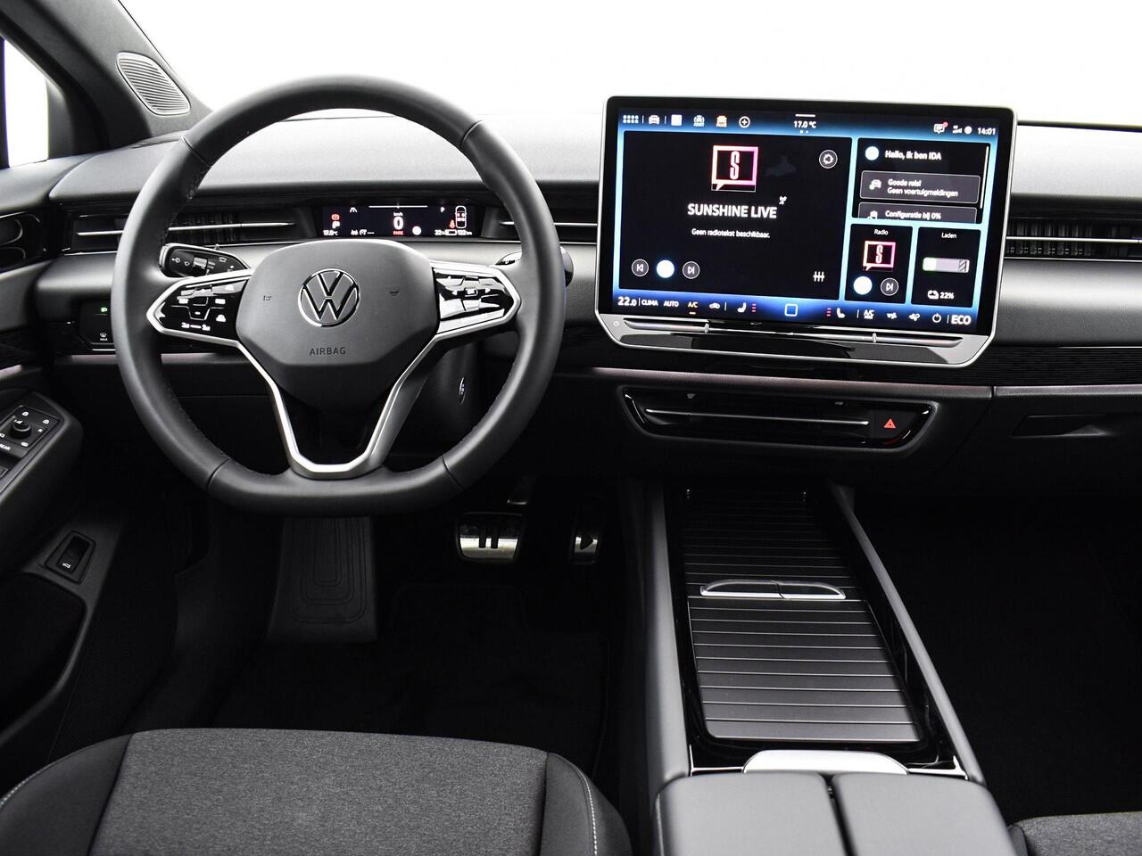 Volkswagen ID ID.7 Limited Edition 77 kWh accu 286 PK · Achteruitrijcamera · Draadloze telefoonverbinding · Trekhaak inklapbaar, met elektrische ontgrendeling ·