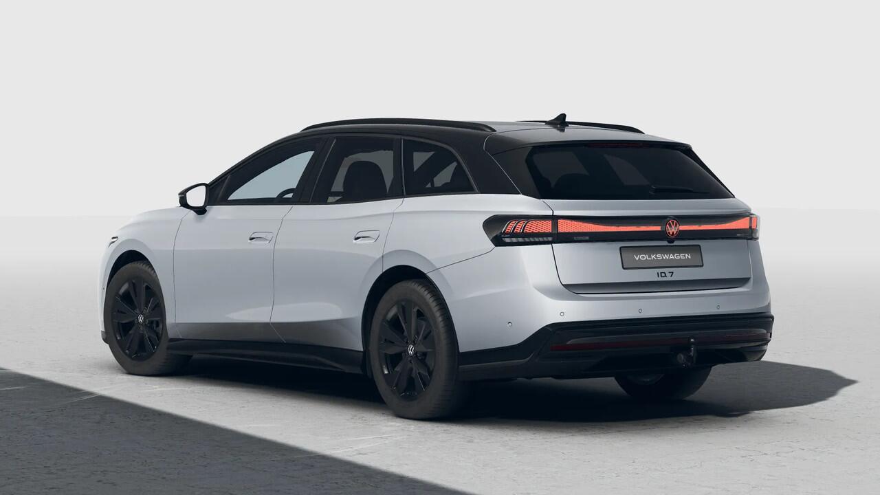 Volkswagen ID ID.7 Tourer Pro Limited Edition | Achterbank in ongelijke delen neerklapbaar incl. middenarmsteun en doorlaadmogelijkheid | Afstandscontrolesysteem (Front Assist), met voetgangers- en fietsersherkenning | Airconditioning automatisch, 2-zone (Climatronic)