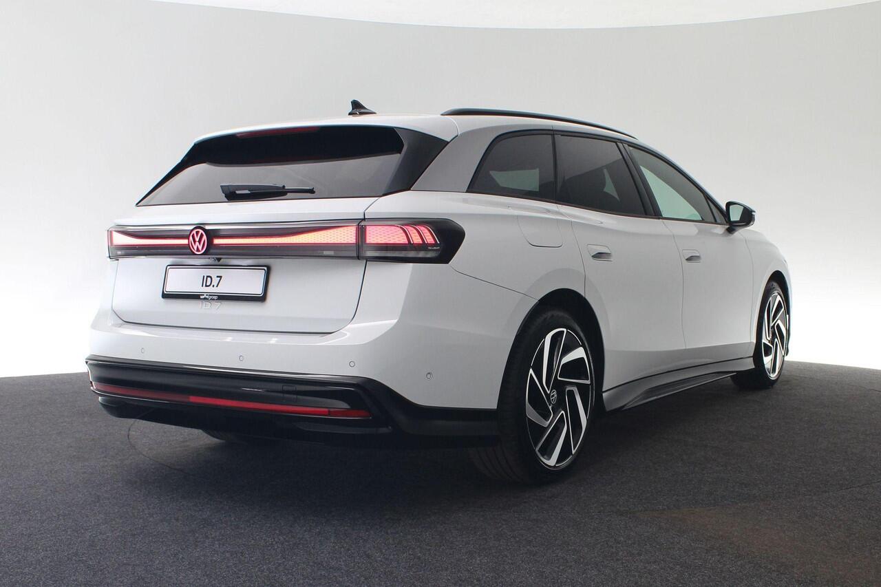 Volkswagen ID ID.7 Tourer Pro Business 77 kWh 286 PK