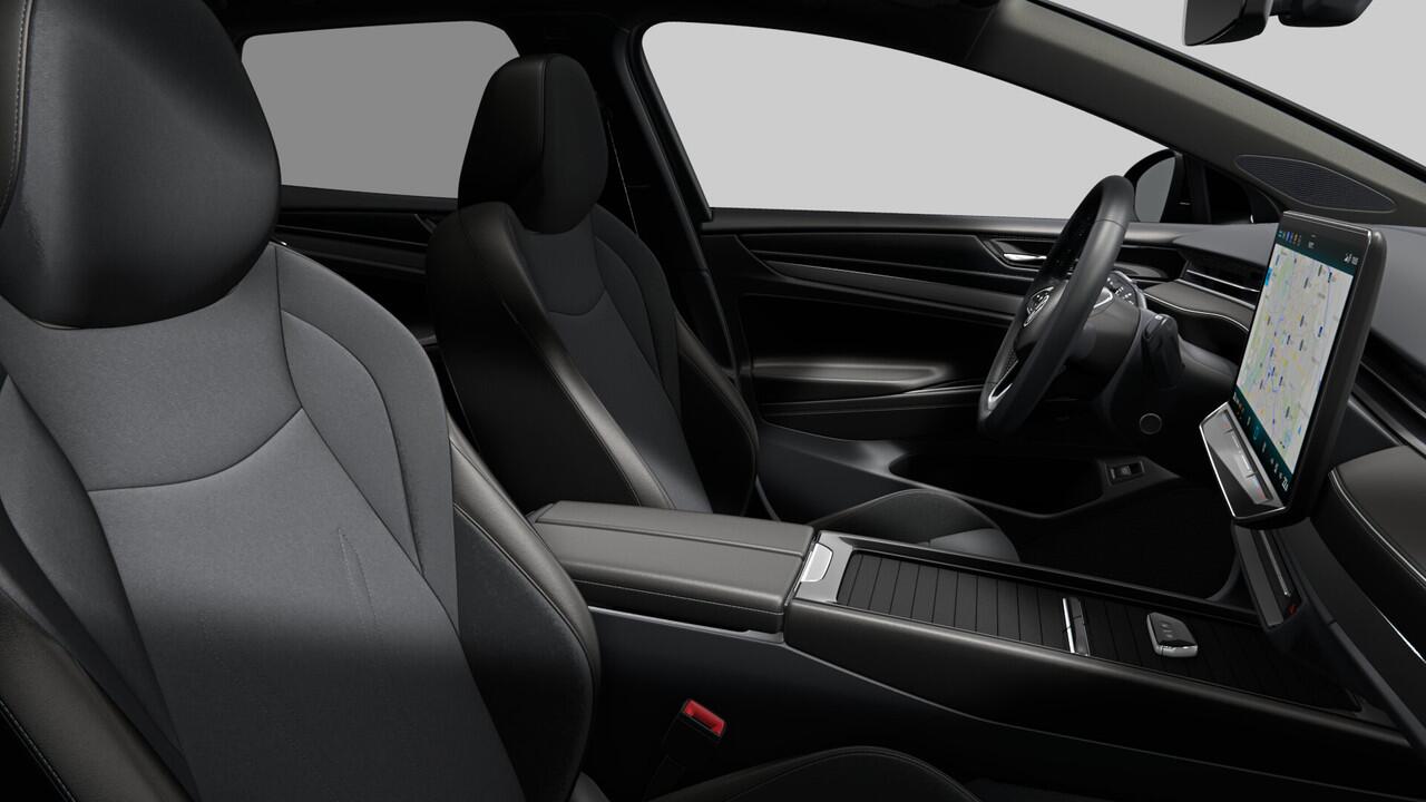 Volkswagen ID ID.7 Tourer Pro Limited Edition | Achterbank in ongelijke delen neerklapbaar incl. middenarmsteun en doorlaadmogelijkheid | Afstandscontrolesysteem (Front Assist), met voetgangers- en fietsersherkenning | Airconditioning automatisch, 2-zone (Climatronic)