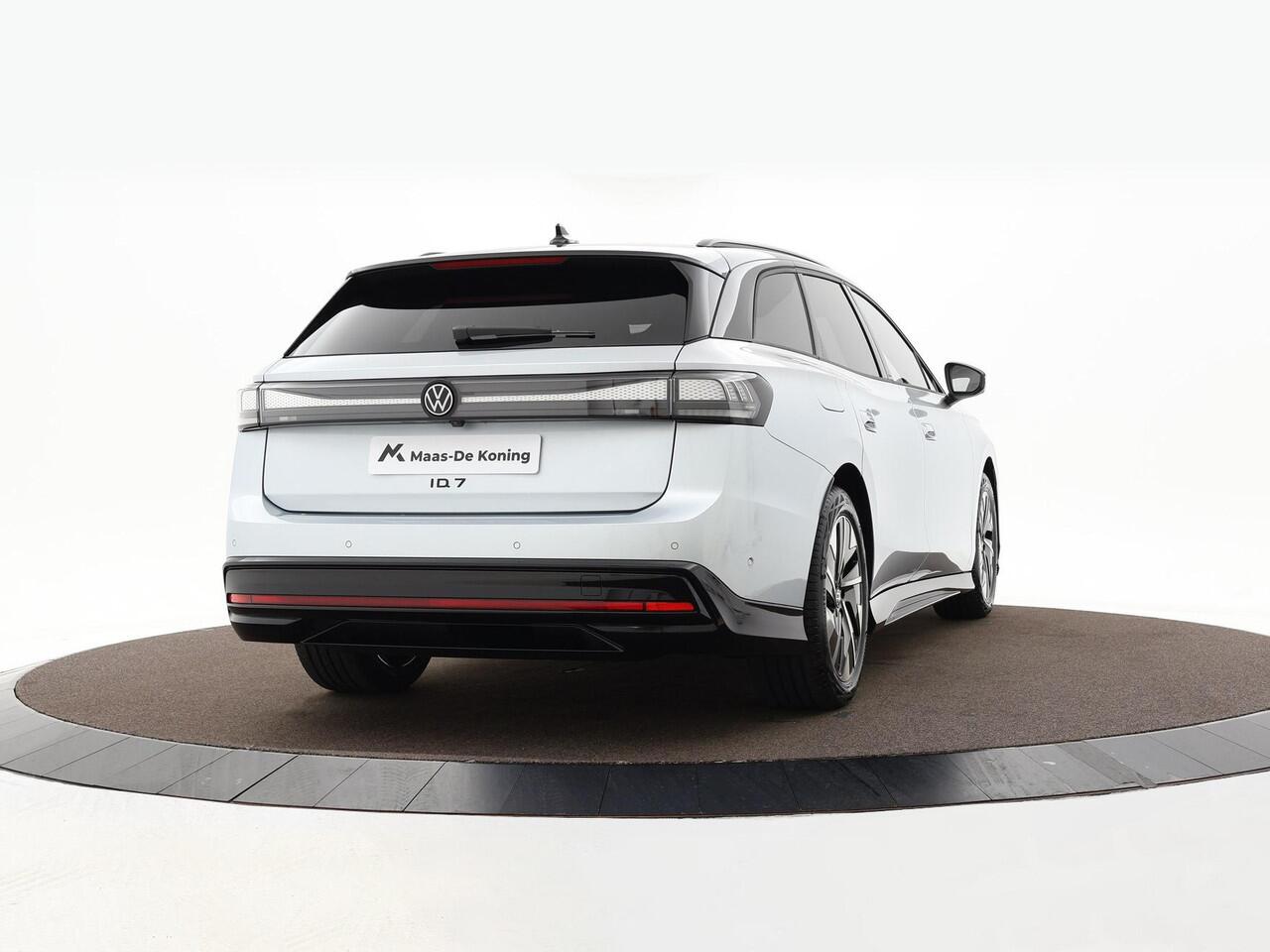 Volkswagen ID ID.7 Tourer Pro Limited Edition 77 kWh accu 286PK · verwarmd stuurwiel · Draadloze telefoonlader · Prijs is inclusief inruilpremie ·