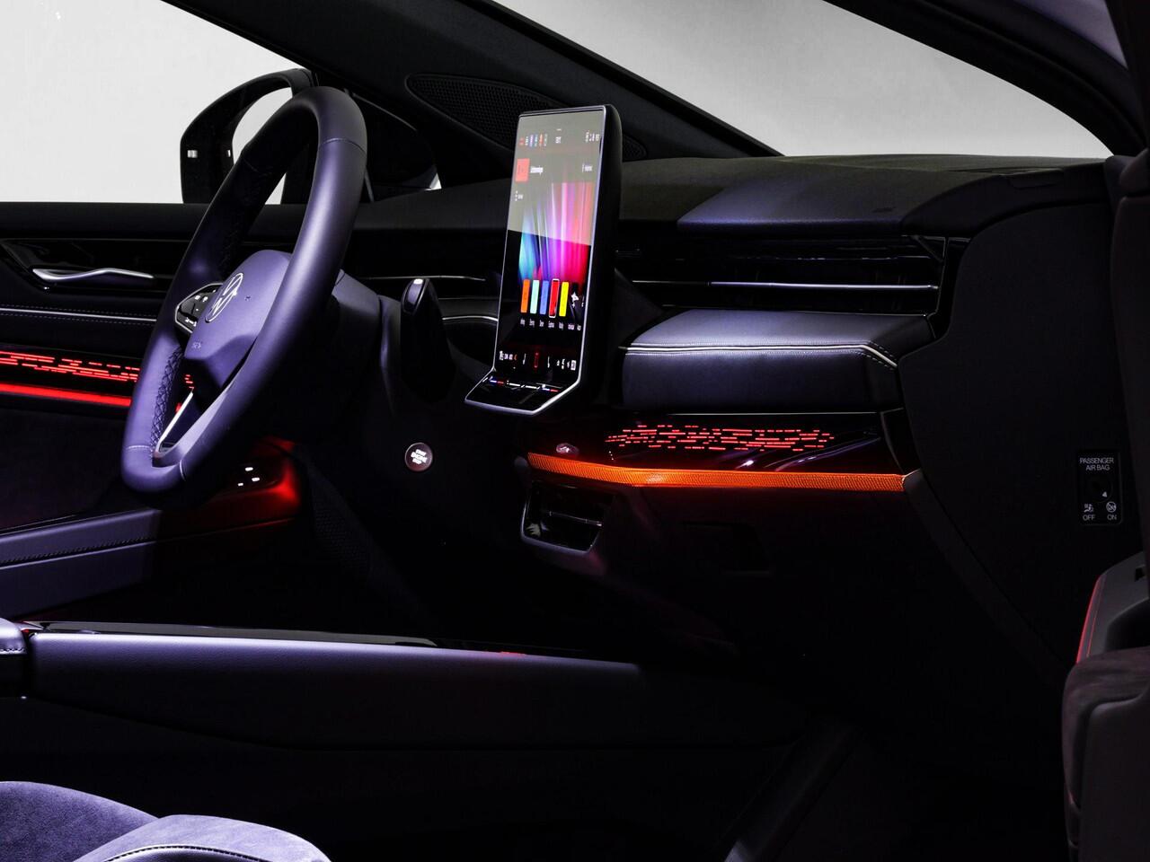 Volkswagen ID ID.7 Tourer Pro Limited Edition 77 kWh accu 286 PK · Draadloze telefoonlader · 360 camera · verwarmde voorstoelen · Trekhaak inklapbaar, met elektrische ontgrendeling · Prijs is inclusief inruilpremie ·