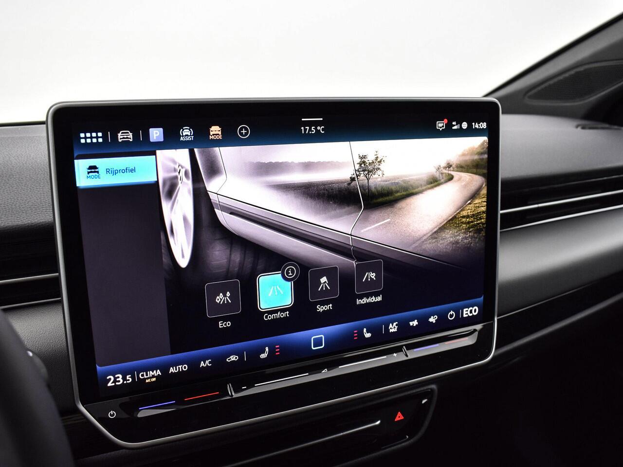 Volkswagen ID ID.7 Limited Edition 77 kWh accu 286 PK · Achteruitrijcamera · sfeerverlichting · Stuurwiel multifunctioneel ·