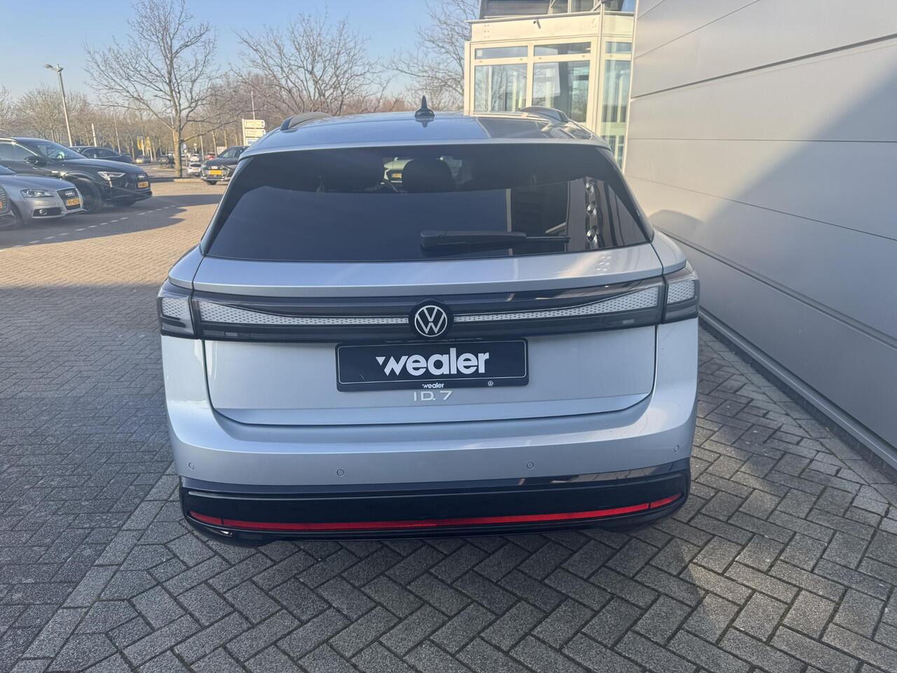 Volkswagen ID ID.7 Pro Business 77 kWh accu. 210 kW / 286 pk Variant