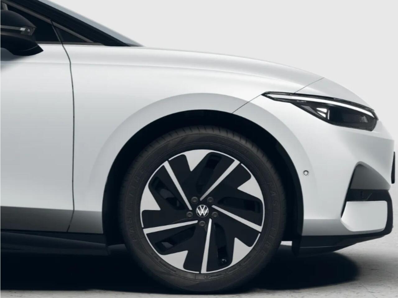 Volkswagen ID ID.7 Pro Limited Edition 77 kWh accu 286 PK · Draadloze telefoonlader · 360 camera · verwarmde voorstoelen · Trekhaak inklapbaar, met elektrische ontgrendeling · Prijs is inclusief inruilpremie ·