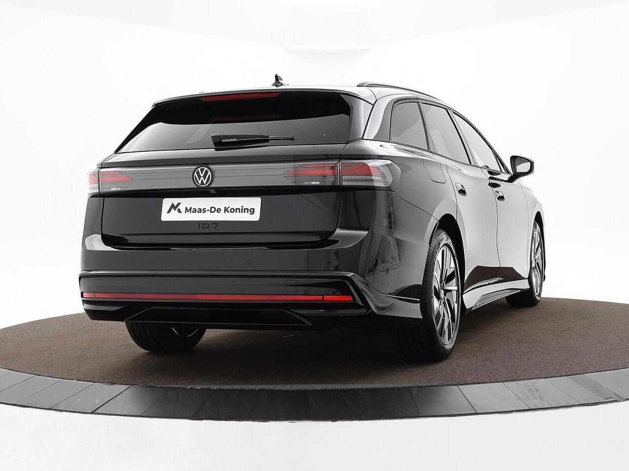 Volkswagen ID ID.7 Tourer Pro Limited Edition 77 kWh accu 286 PK · Stuurwiel verwarmd · Draadloze telefoonlader · 360 Rondomzicht camera · Prijs is inclusief inruilpremie ·