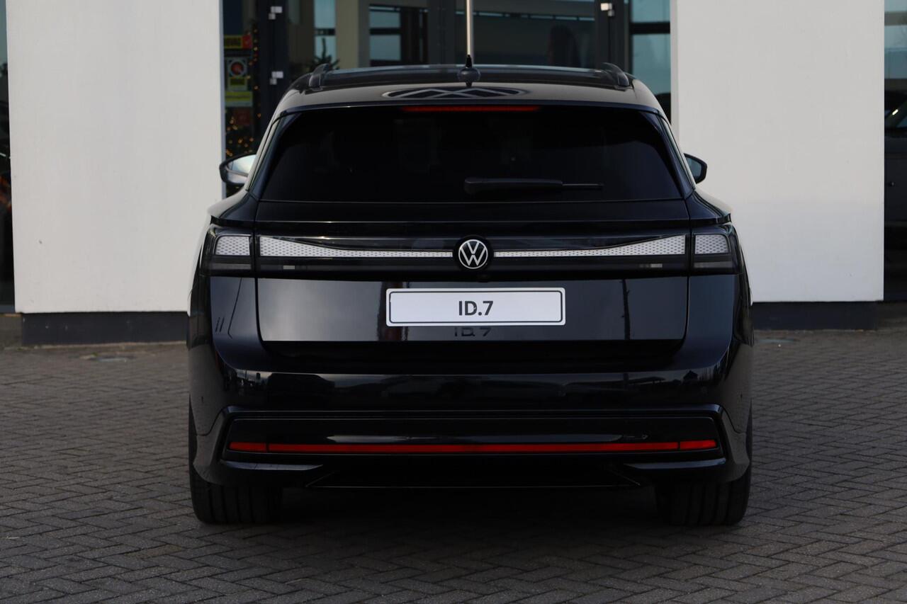 Volkswagen ID ID.7 Tourer Pro S Limited Edition 86 kWh 286PK / 210kW LED Matrix IQ.Light, 360º camera, panoramadak, verwarmbare voorstoelen met massagefunctie en geheugen, Apple Carplay & Android Auto, head-up display, dodehoekdetectie (Side Assist), draadloos telefoon