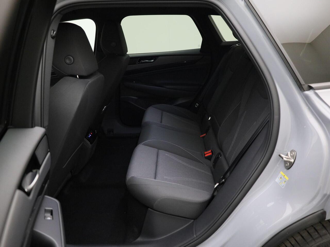 Volkswagen ID ID.7 Tourer Limited Edition 77 kWh accu 286 PK · Stuurwiel verwarmd · Multifunctioneel stuurwiel ·