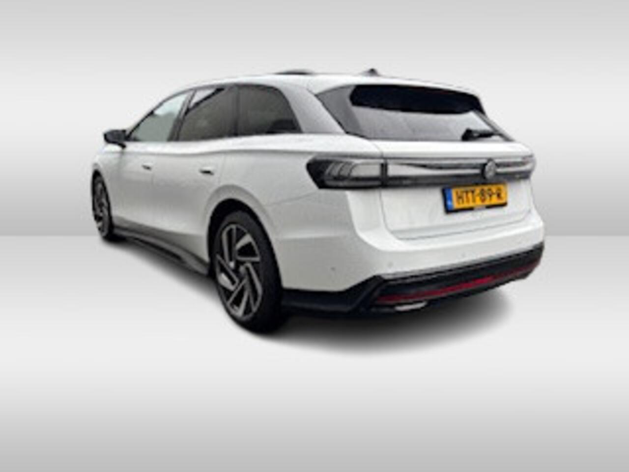 Volkswagen ID ID.7 Tourer Pro Business 77 kWh Navigatie discover pro / Trekhaak inklapbaar / Voorstoelen met massageprogramma's Rijdende demo graag bezichtigen op afspraak