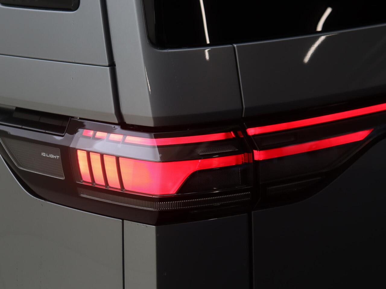 Volkswagen ID. Buzz GTX 250 kW (340 pk) 4M Elektromotor 7pers | 7 zits pakket | Bekleding, 'ArtVelours' GTX Premium | Velgen 'Caracas', 21 inch lichtmetaal | Open & Close Pakket Plus |