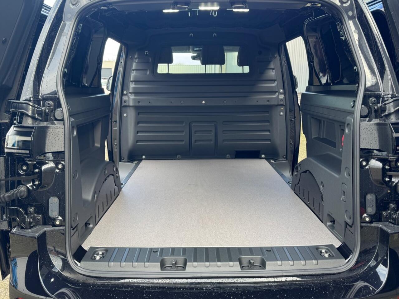 Volkswagen ID. Buzz BULLI EDITION 286pk 79 KWH Cargo dubbele schuifdeur trekhaak