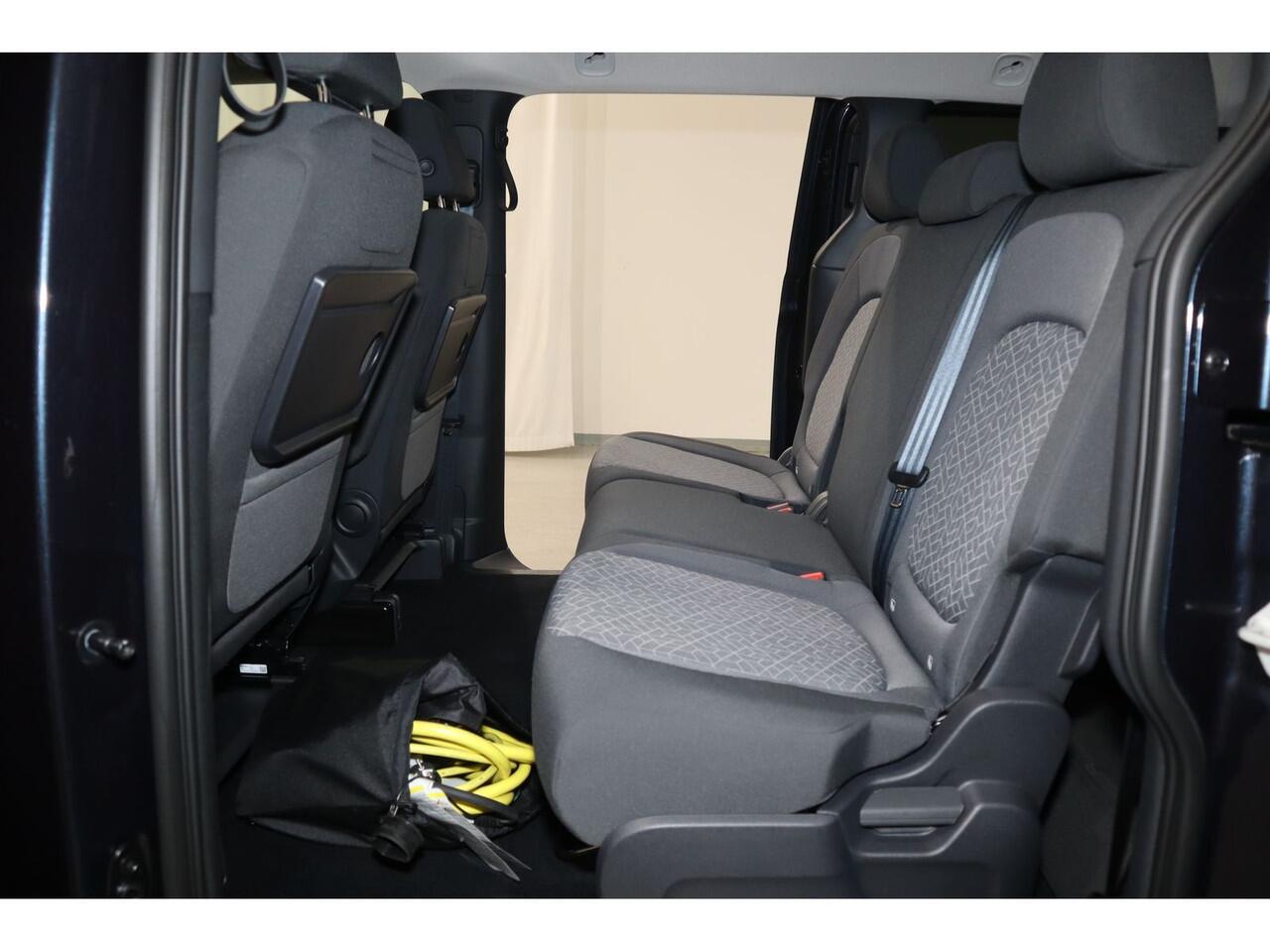 Volkswagen ID. Buzz Pro 77kWh ACC 20 Inch SurroundView Navi