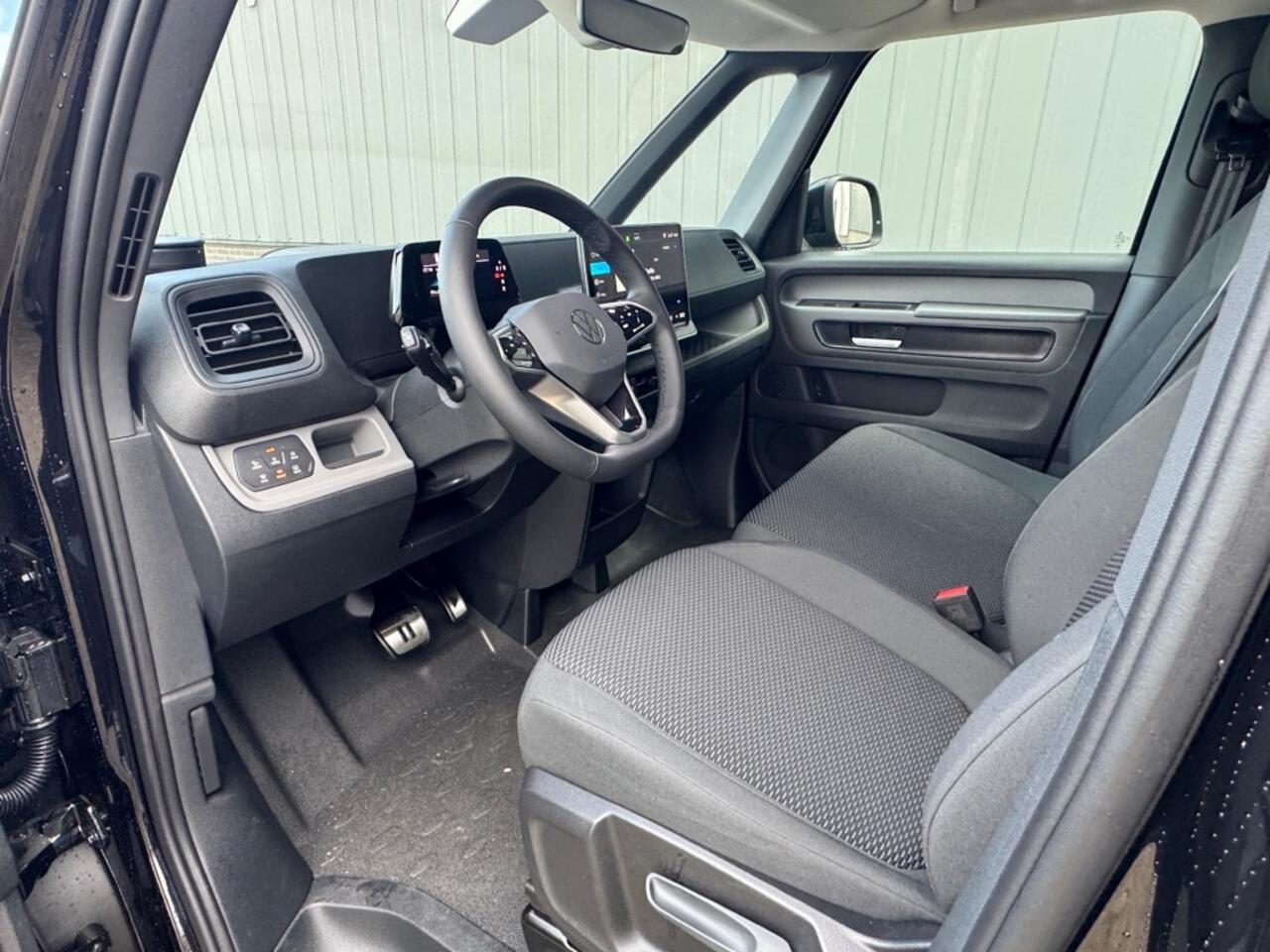 Volkswagen ID. Buzz BULLI EDITION 286pk 79 KWH Cargo dubbele schuifdeur trekhaak