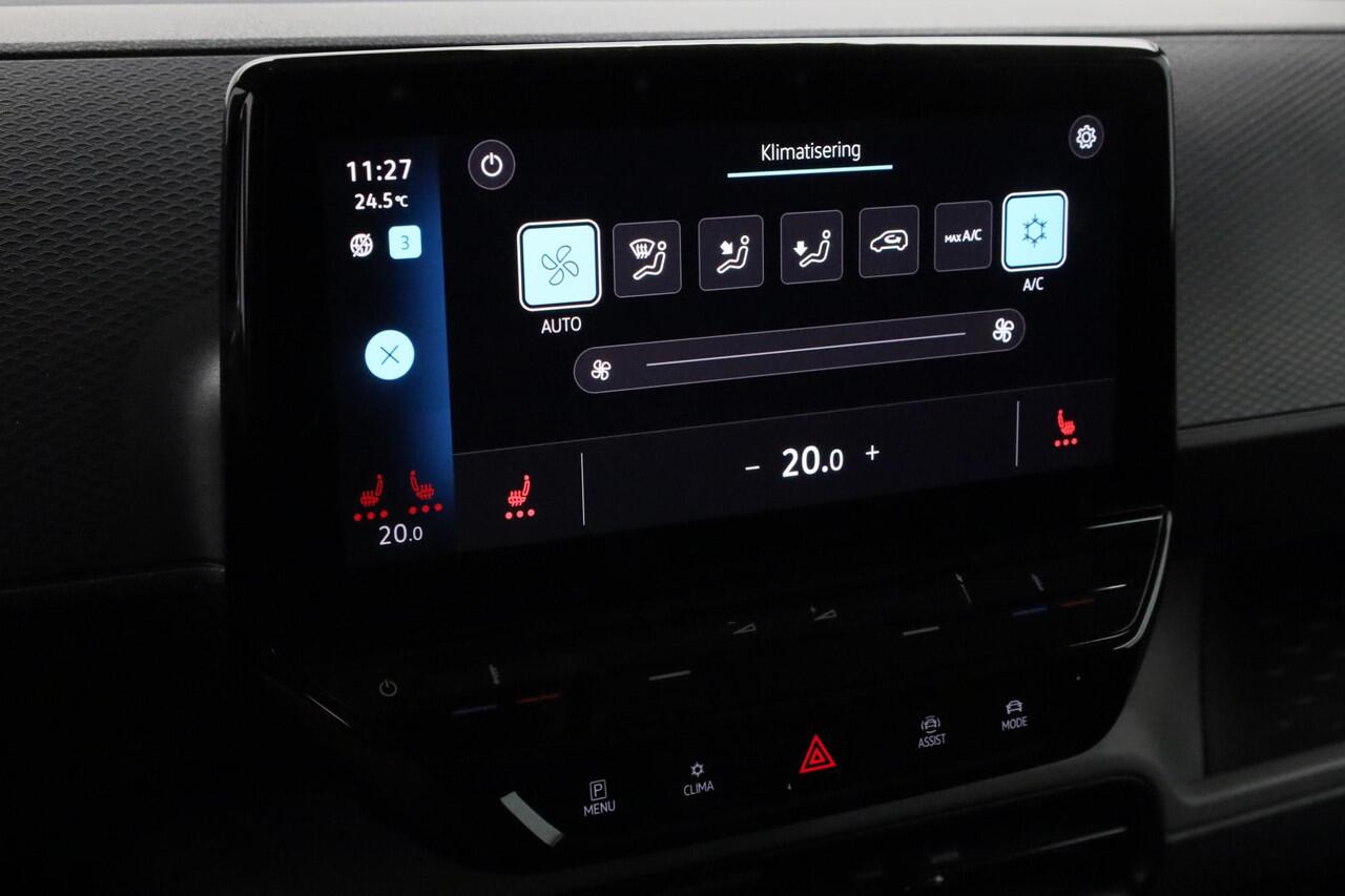 Volkswagen ID. Buzz 77 kWh 204PK | 3-zits | Parkeersensoren voor/achter | ACC | Stoelverwarming | Clima