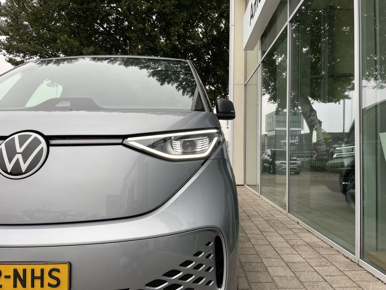 Volkswagen ID. Buzz Cargo Demo edition 286PK RWD | Trekhaak | 2 zits | LED MATRIX |