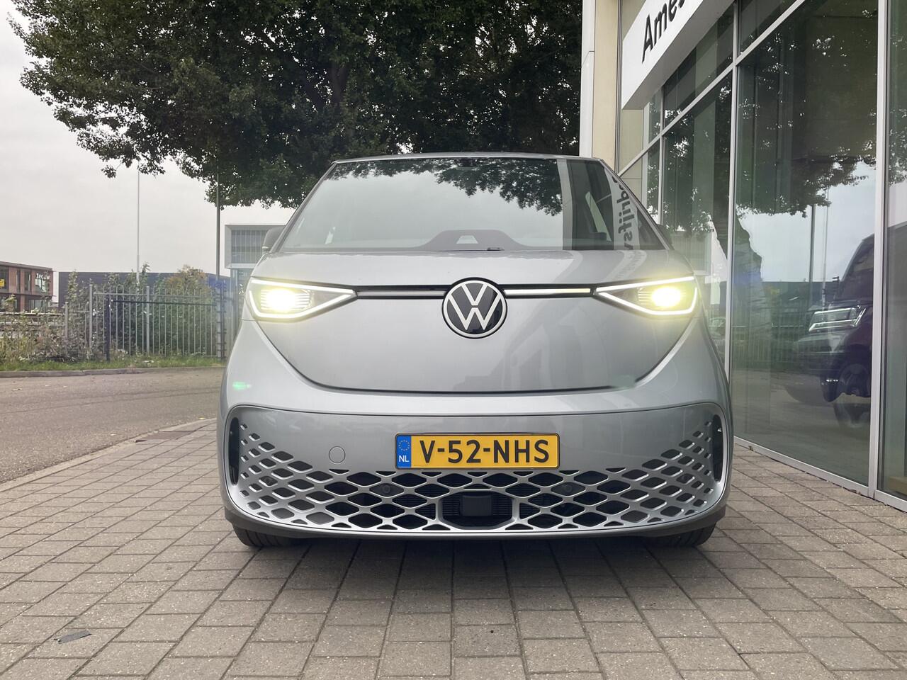 Volkswagen ID. Buzz Cargo Demo edition 286PK RWD | Trekhaak | 2 zits | LED MATRIX |