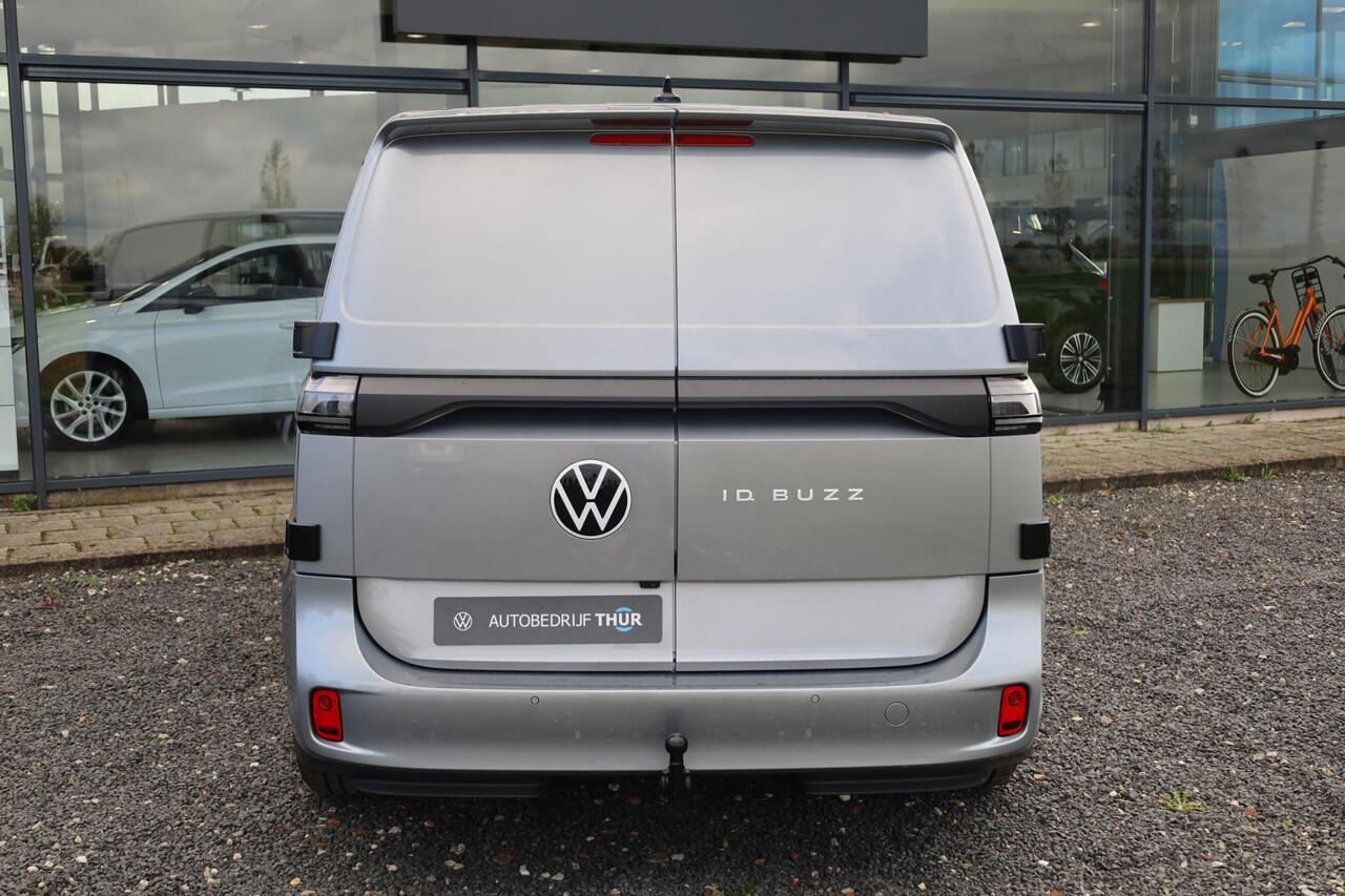 Volkswagen ID. Buzz Cargo Anniversary Edition 79 kWh achterdeuren 2 x schuifdeur 360 graden camera climatronic 2 zone 2 x voorstoel met armleuning multimedia pakket plus open en close pakket met keyless entry alarm trekhaak