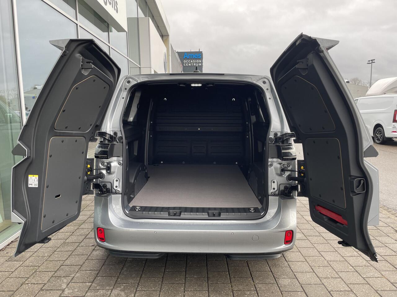 Volkswagen ID. Buzz Cargo Anniversary Edition 340PK | 4MOTION | 360 graden camera | 3 Zits | Achterdeuren | Trekhaak