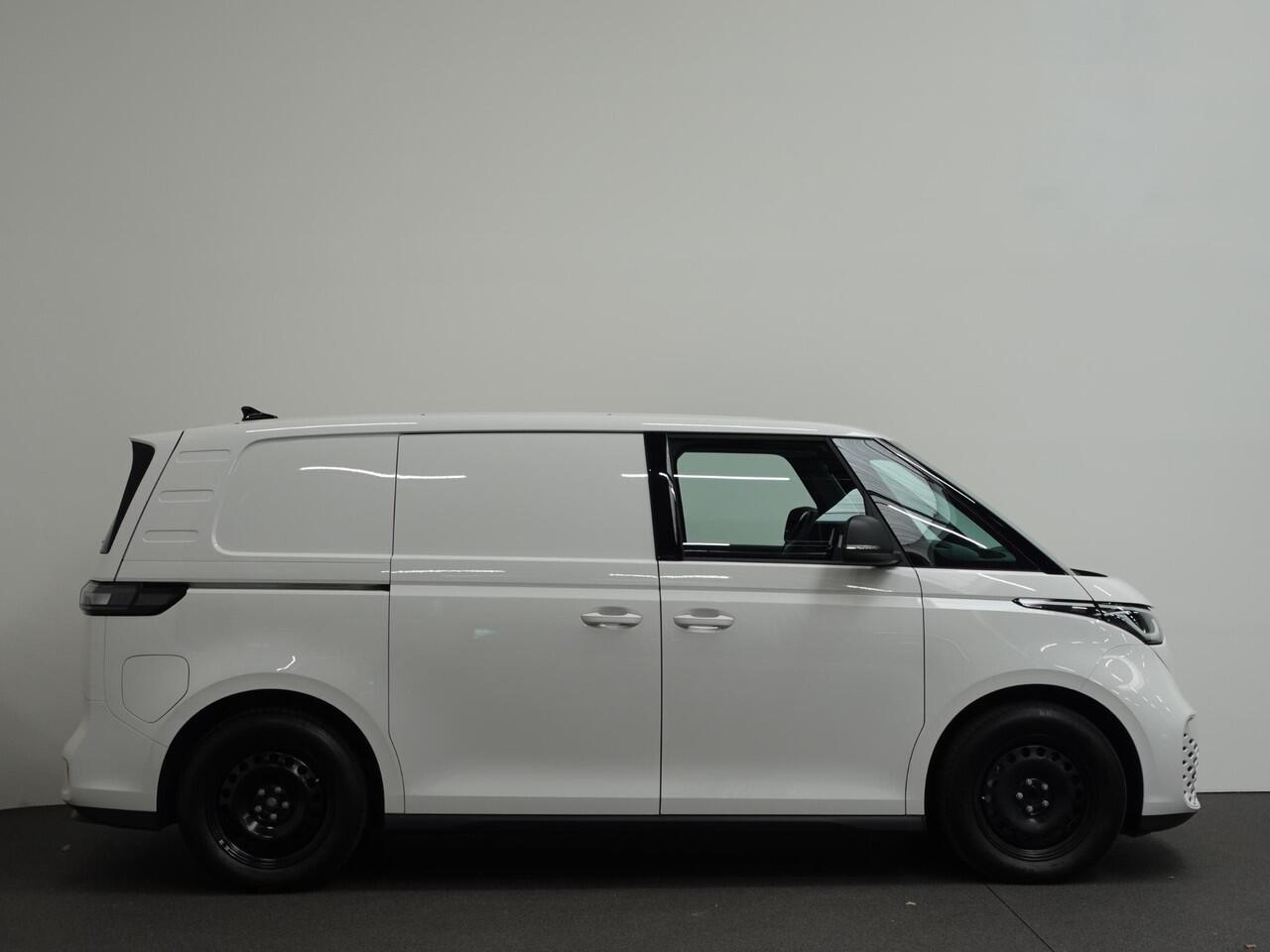 Volkswagen ID. Buzz Cargo 77 kWh 204pk Trekhaak 3zits LED Cruise control Navigatie/ Apple Carplay Achterklep