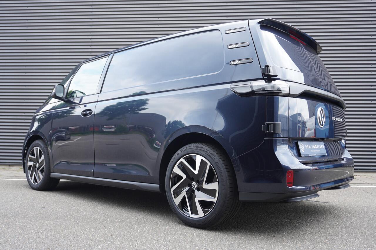 Volkswagen ID. Buzz Cargo ID. Buzz Cargo 286 pk ID. Buzz Cargo 286 pk, Achteruitrijcamera, Comfortstoelen met armleuning, Navigatie, Achterdeuren zonder ruit, Trekhaak