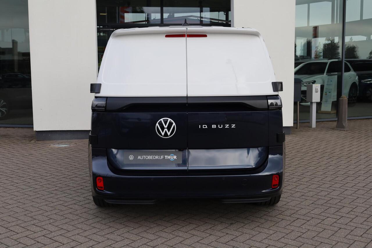 Volkswagen ID. Buzz Cargo Anniversary Edition 79 kWh 286PK / 210kW LED Matrix IQ.Light, achteruitrijcamera, verwarmbare voostoelen, Apple Carplay & Android Auto, trekhaak elektr. uitklapbaar, dynamische grootlichtassistent, schuifdeur rechts, adaptive cruise control met Stop & Go,