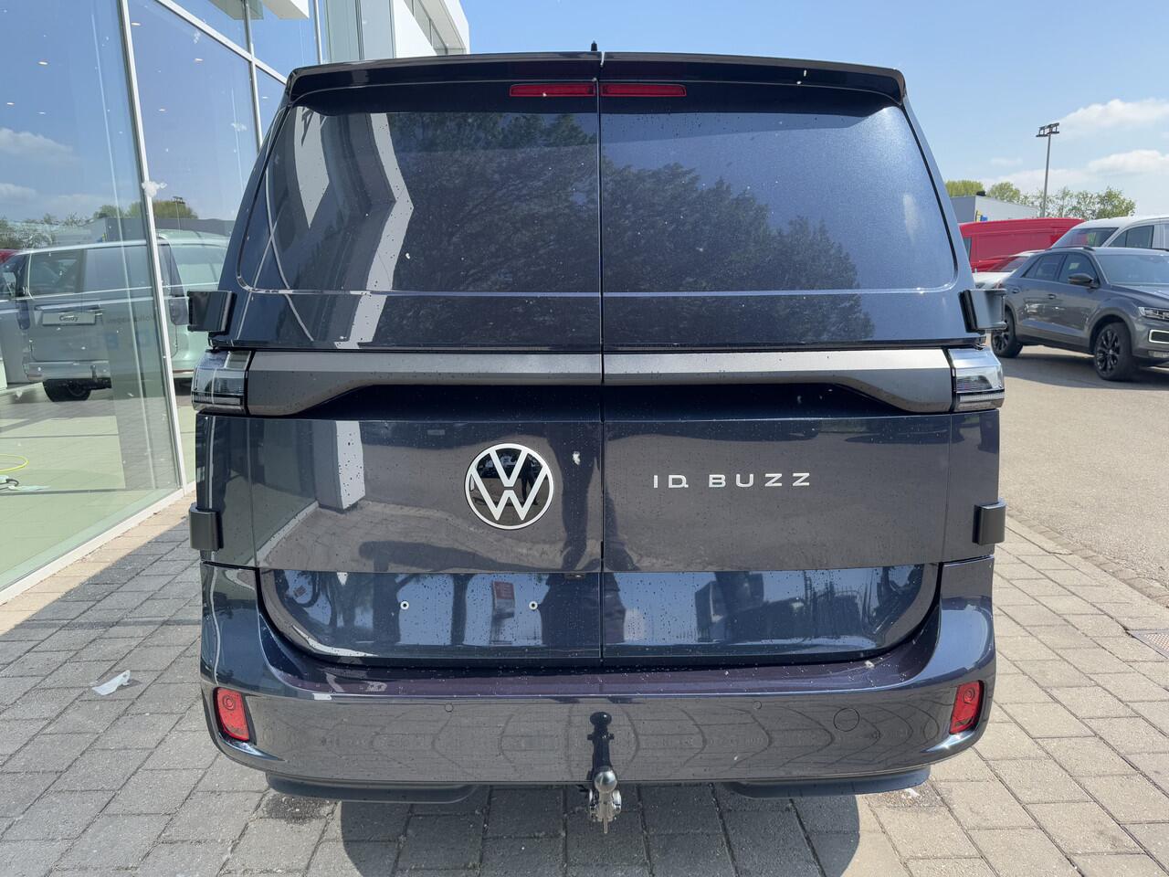 Volkswagen ID. Buzz Cargo Bulli edition 340PK 4MOTION | Trekhaak 1.800KG trekken | 2 zits | 360 graden camera |