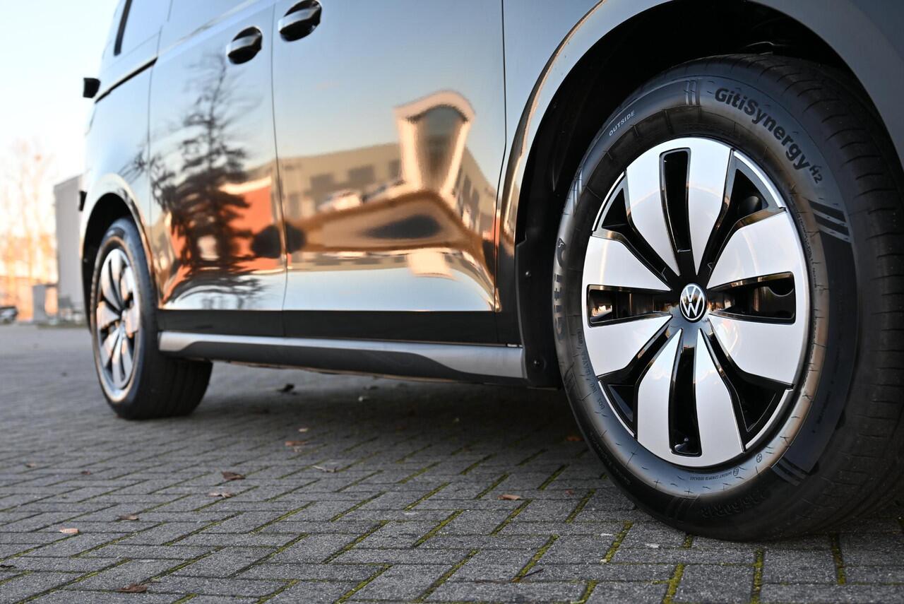 Volkswagen ID. Buzz Cargo 79 kWh 286 PK | Black Edition 79kWh?454km?¤479 P.M.