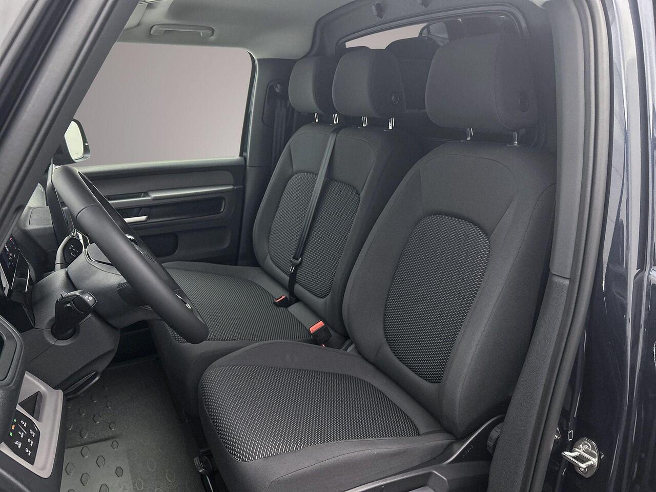 Volkswagen ID. Buzz Cargo Anniversary Edition 286pk 79 kWh > netto prijs excl. BTW en kosten rijklaarmaken < | Climatronic | Trekhaak | ACC |