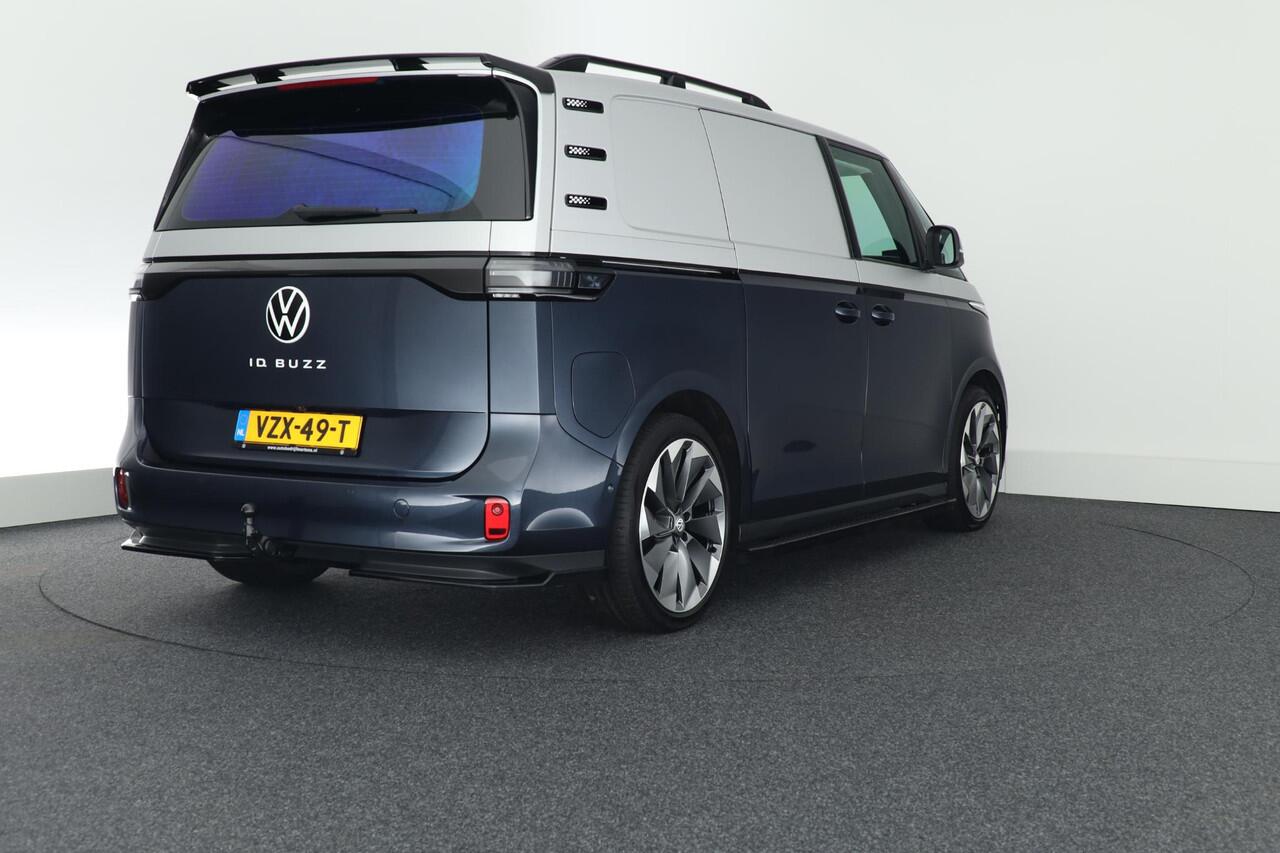 Volkswagen ID. Buzz Cargo 77 kWh 204pk Trekhaak Camera Leder Keyless Navigatie