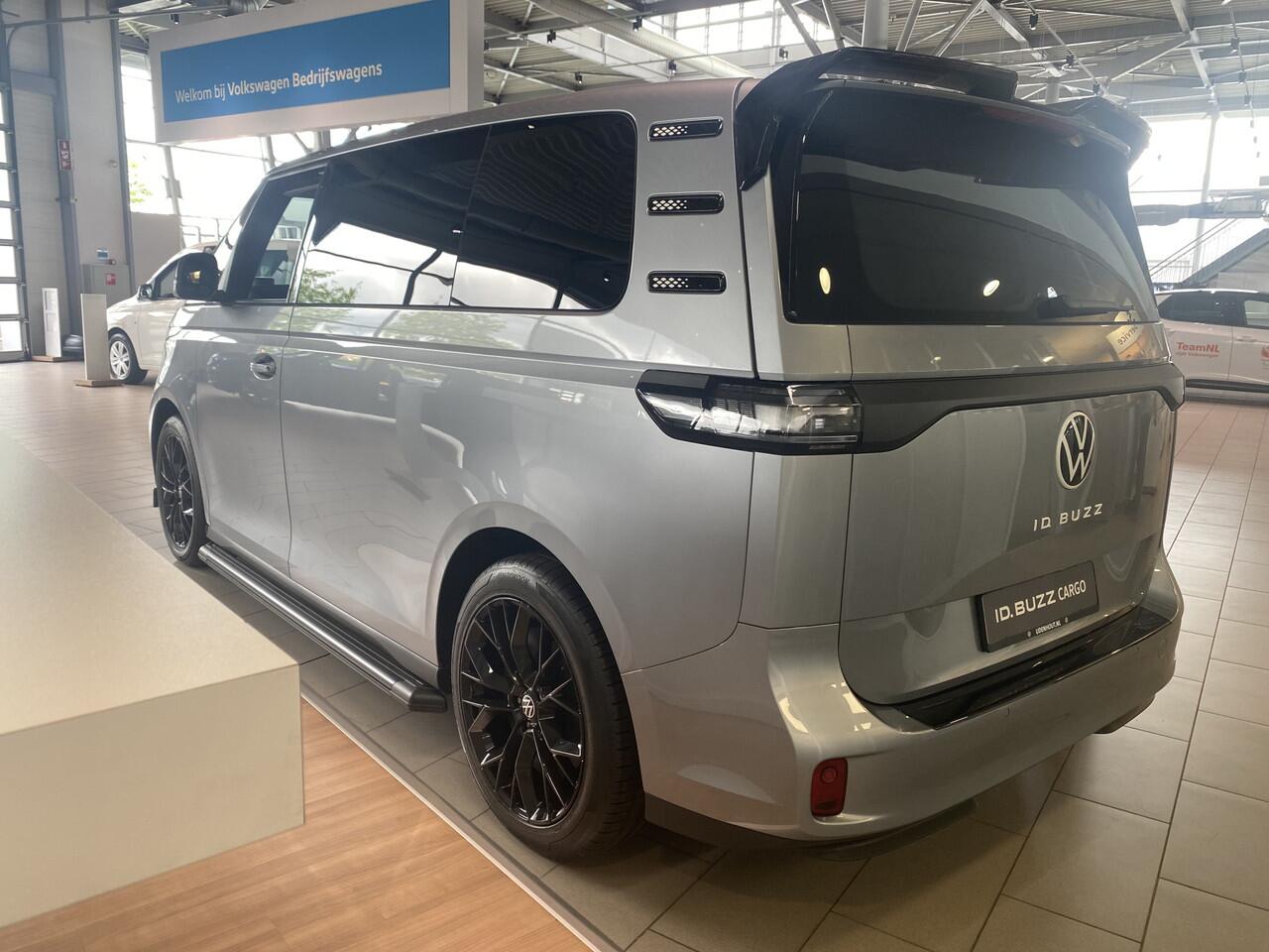 Volkswagen ID. Buzz Cargo Bulli edition 79 kWh 210kW 286PK met stylingpakket