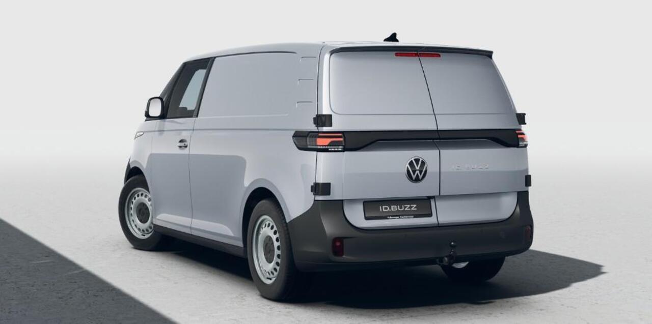 Volkswagen ID. Buzz Cargo Bedrijfswagens Economy Business 125 kW (170 pk) Elektromotor | Voorstoelen verwarmbaar | Bekleding, stof robuust | 360 graden camera | Trekhaak | Assistance pakket plus |