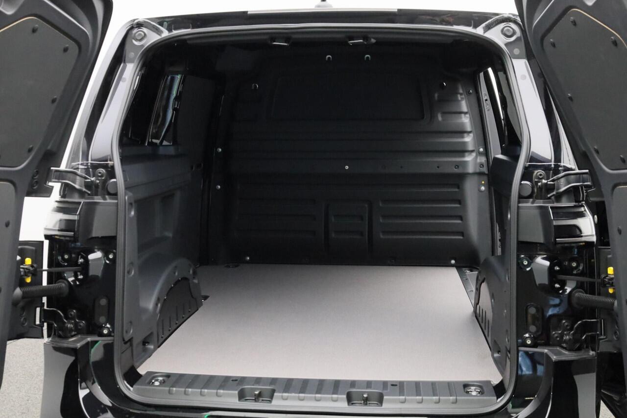 Volkswagen ID. Buzz Cargo 77 kWh 204PK | 3-zits | Parkeersensoren voor/achter | ACC | Stoelverwarming | Clima