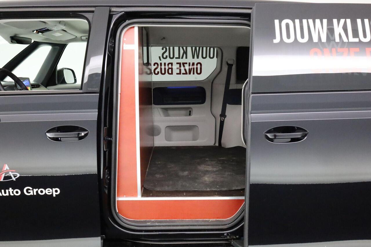 Volkswagen ID. Buzz Cargo 150 kW / 204 pk | LED | Camera | ACC | Carplay | DAB | Standkachel | Keyless | 19 inch