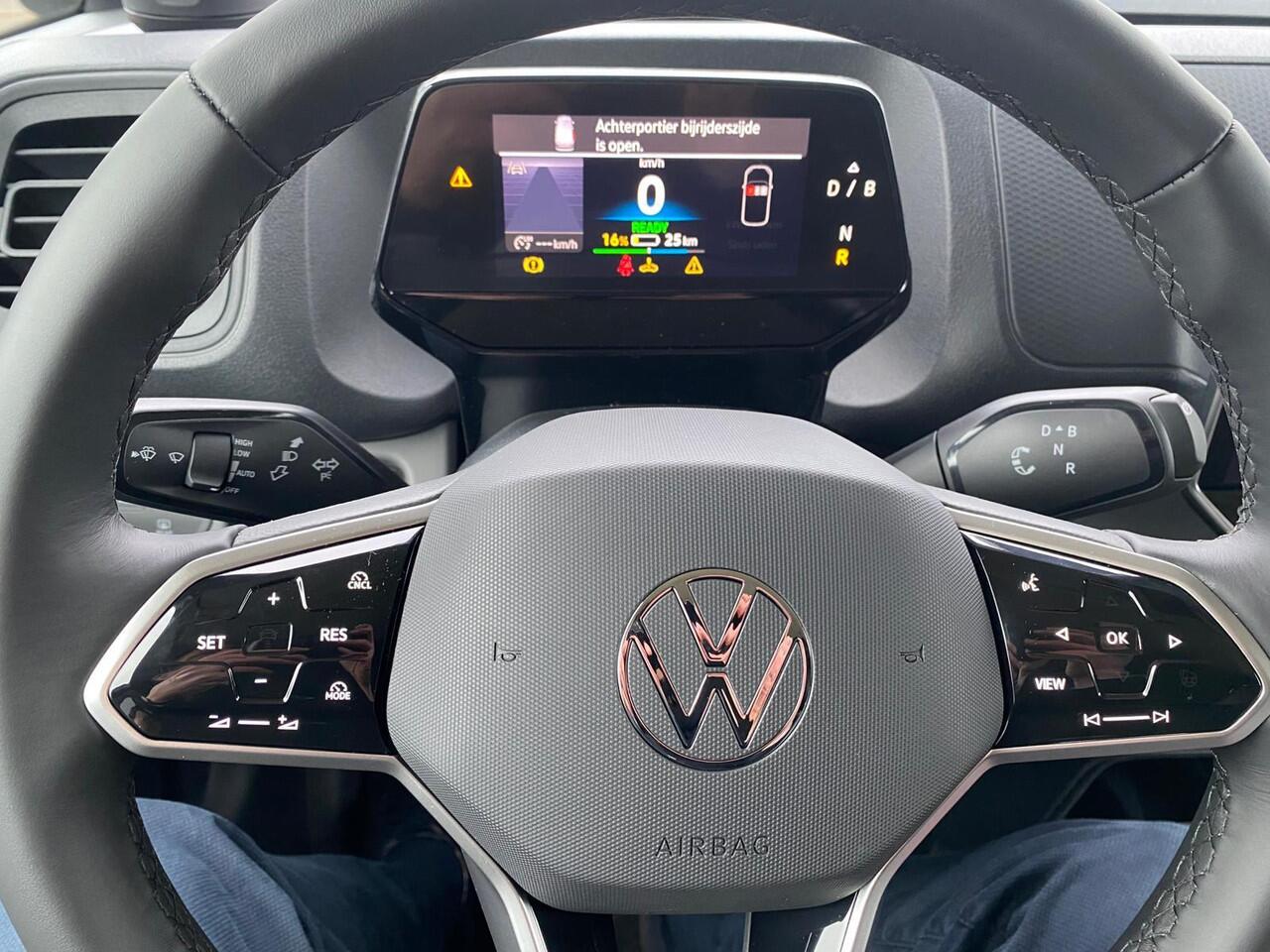 Volkswagen ID. Buzz Cargo Bedrijfswagens Economy Business 125 kW (170 pk) Elektromotor | Voorstoelen verwarmbaar | Bekleding, stof robuust | 360 graden camera | Trekhaak | Assistance pakket plus |