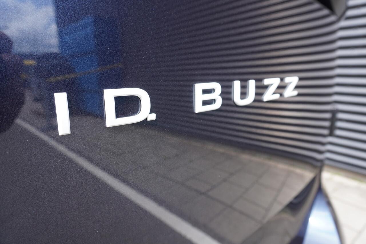 Volkswagen ID. Buzz Cargo ID. Buzz Cargo 340 pk 4-Motion ID. Buzz Cargo 340 pk 4-Motion, Anniversary Edition, Achteruitrijcamera, Comfortstoelen met armleuning, Navigatie, Achterdeuren zonder ruit, Trekhaak, Warmtepomp, Schuifdeur rechts en links