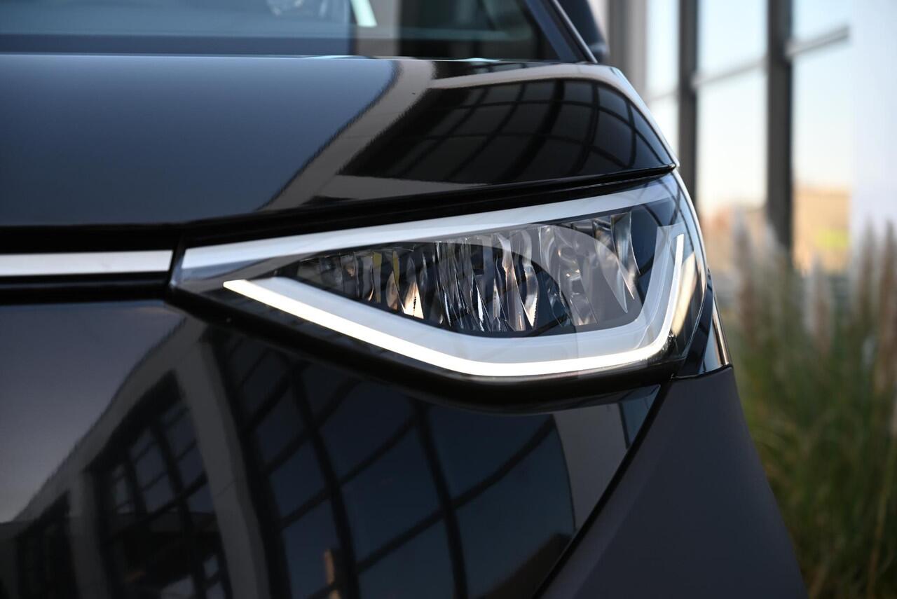 Volkswagen ID. Buzz Cargo 79 kWh 286 PK | Black Edition 79kWh?454km?¤479 P.M.