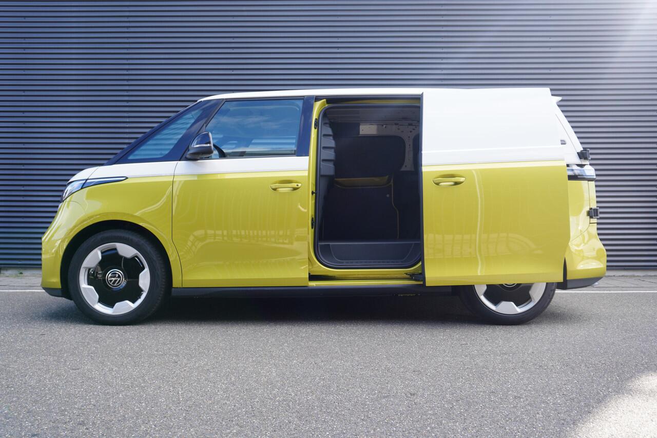 Volkswagen ID. Buzz Cargo ID. Buzz Cargo 340 pk 4-Motion, Anniversary Edition, Achteruitrijcamera, Comfortstoelen met armleuning, Navigatie, Achterdeuren zonder ruit, Trekhaak, Warmtepomp, Schuifdeur rechts en links